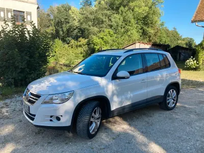 Gebraucht VW Tiguan Trendline 150 PS (110 kW) 2010 Weiß SUV