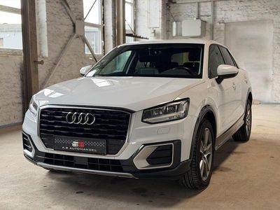 Weiß Gebraucht 2019 Audi Q2 Design SUV | 14.490 € (Fairer Preis)
