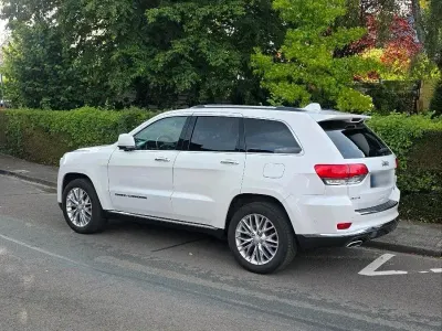 Gebraucht Jeep Grand Cherokee Summit 252 PS (185 kW) 2017 Weiß SUV