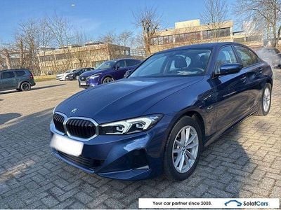 Gebraucht BMW 320e 204 PS (150 kW) 2024 Blau Limousine
