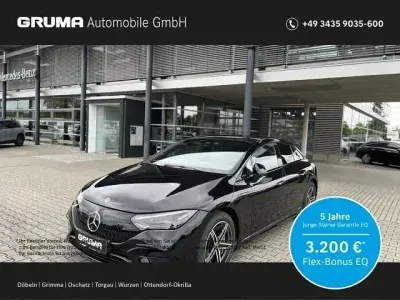 Gebraucht Mercedes EQE300 AMG 180 kW (245 PS) 2025 Lack obsidianschwarz Limousine