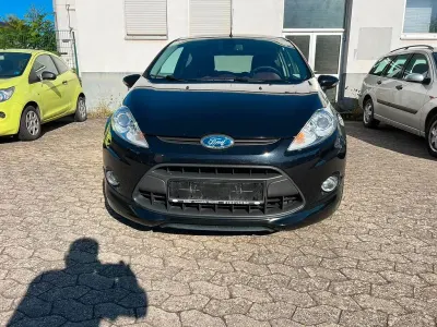 Gebraucht Ford Fiesta Titanium 82 PS (60 kW) 2009 Schwarz Kleinwagen