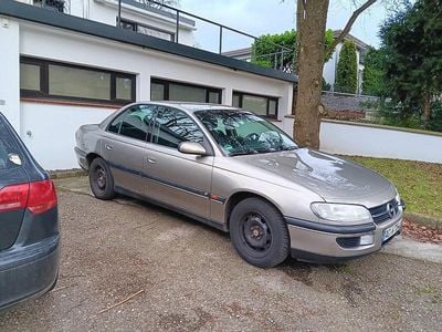 Opel Omega