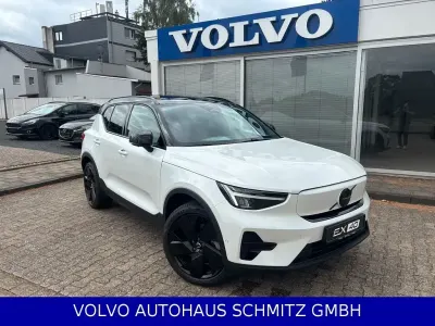 Gebraucht Volvo EX40 Ultra 185 kW (252 PS) 2025 Weiß SUV
