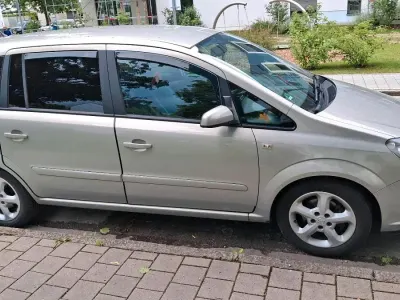 Brugt Opel Zafira 140 HK (102 kW) 2007 Grå MPV