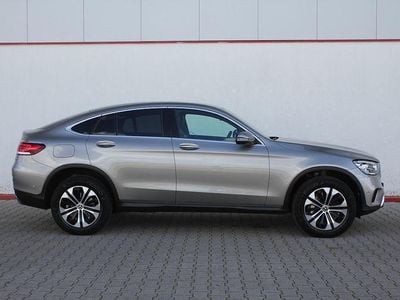 Mercedes GLC300e