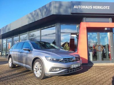 Gebraucht VW Passat 150 PS (110 kW) 2020 Pyritsilber metallic (metallic) Kombi