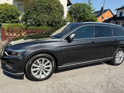 Gebraucht VW Passat 190 PS (139 kW) 2019 Andere farben Kombi