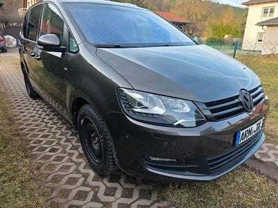 Gebraucht VW Sharan Highline 140 PS (102 kW) 2014 Braun Van / Kleinbus
