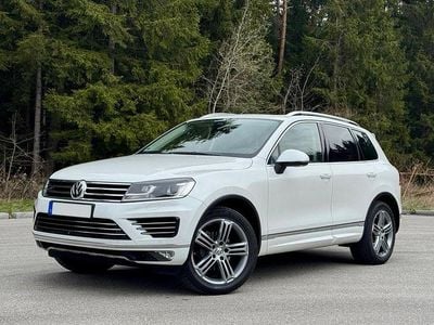 Gebraucht VW Touareg R-line 262 PS (192 kW) 2015 Weiß SUV