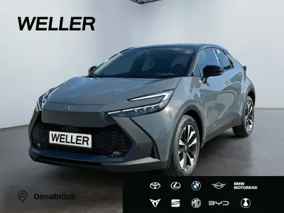Neu Toyota C-HR Team 197 PS (144 kW) 2026 1m2)/ black (202) (grau SUV