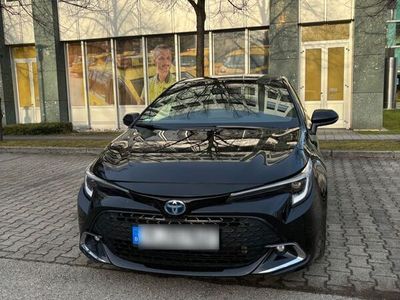 gebraucht Toyota Corolla 1,8 Hybrid Team Deutschland Team Deu...