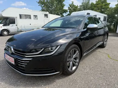 Gebraucht VW Arteon Elegance 190 PS (139 kW) 2019 Schwarz Kleinwagen