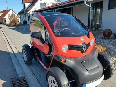 Gebraucht Renault Twizy 11 kW (15 PS) 2016 Rot Kleinwagen