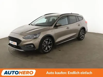 Usado Ford Focus Active 125 CV (91 kW) 2019 Plateado Familiar