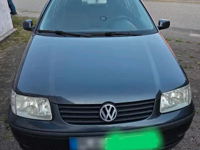 Gebraucht VW Polo 55 PS (40 kW) 1999 Grau Kleinwagen