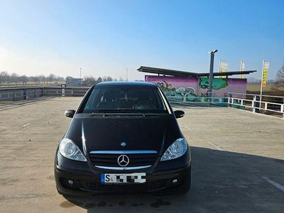 Second-hand Mercedes A200 Classic 136 CP (100 kW) 2004 Negru Monovolum
