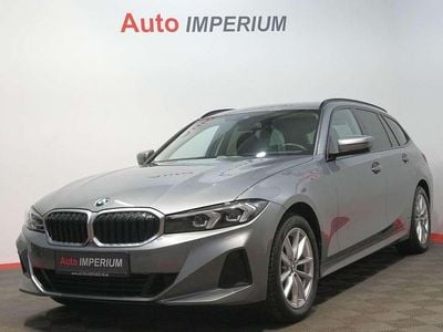Skyscraper grau Gebraucht 2023 BMW 320 Shadowline Kombi | 28.590 € (Guter Preis)