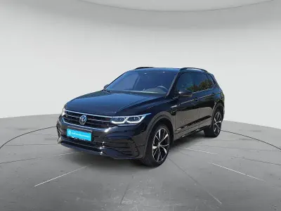 Gebraucht VW Tiguan Allspace Style 193 PS (141 kW) 2024 Schwarz SUV