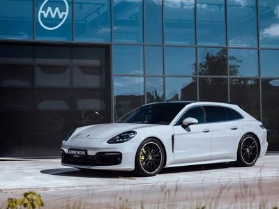 Porsche Panamera 4S
