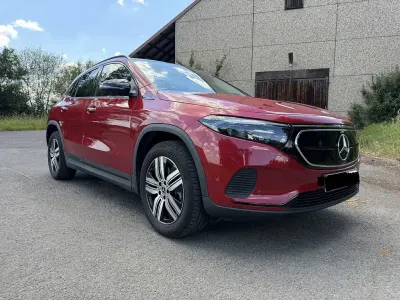 Gebraucht Mercedes EQA250 Progressive 139 kW (190 PS) 2022 Rot SUV