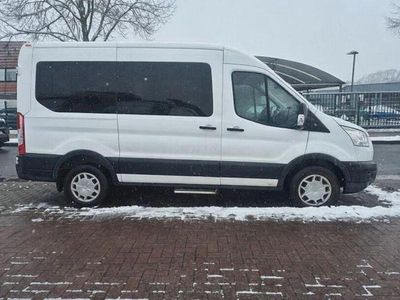 Gebraucht Ford Transit Trend 131 PS (96 kW) 2017 Weiß Van / Kleinbus