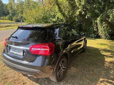 Schwarz Gebraucht 2014 Mercedes GLA250 SUV | 16.500 € (Teuer)