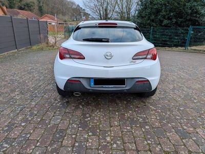 Opel Astra GTC