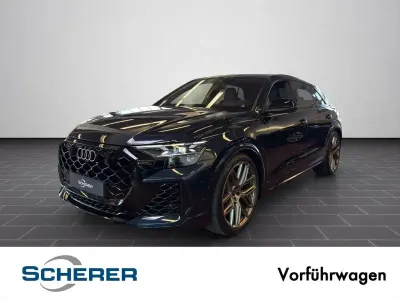 Gebraucht Audi Q8 Sport 600 PS (441 kW) 2026 Blau SUV