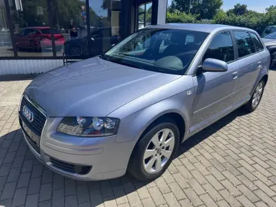 Gebraucht Audi A3 Ambiente 140 PS (102 kW) 2006 Silber Kleinwagen