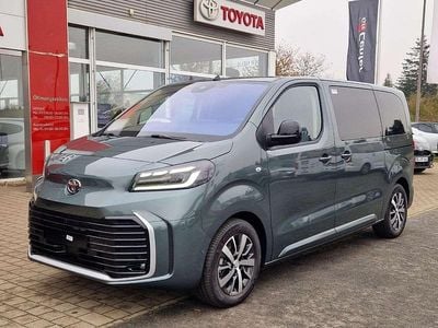 Nouă Toyota Proace Verso 179 CP (131 kW) 2026 Verde Break