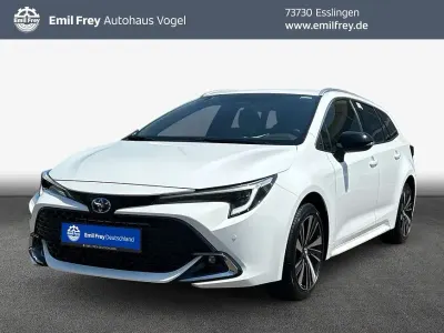 Neu Toyota Corolla 178 PS (130 kW) 2026 Weiß Kombi