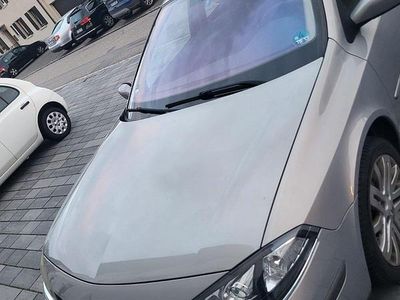 Gebraucht Renault Laguna II 134 PS (98 kW) 2006 Limousine