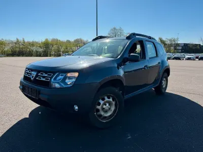 Gebraucht Dacia Duster Ambiance 114 PS (83 kW) 2016 Grau SUV
