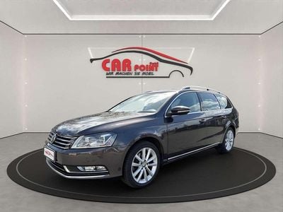 Gebraucht VW Passat Highline 140 PS (102 kW) 2011 Moccaanthrazit perleffekt Kombi