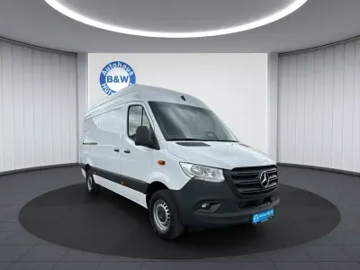 Używany Mercedes Sprinter 170 KM (125 kW) 2024 Biały Van