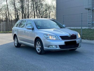 Gebraucht Skoda Octavia 105 PS (77 kW) 2013 Grau Kombi