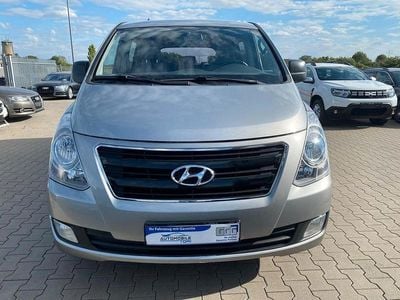 Hyundai H-1