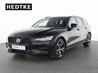Gebraucht Volvo V60 Plus 197 PS (144 kW) 2025 Schwarz Kombi