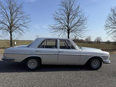 Gebraucht Mercedes W108 160 PS (117 kW) 1971 Silber Limousine