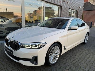 Alpinweiss iii Gebraucht 2021 BMW 520 Luxury Line Limousine | 26.700 € (Etwas zu teuer)