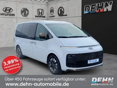 Gebraucht Hyundai Staria 177 PS (130 kW) 2023 Weiß Van / Kleinbus