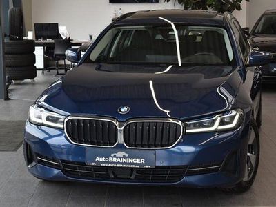 Usata BMW 520 Performance 190 CV (139 kW) 2020 Blu Station wagon