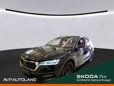 Gebraucht Skoda Octavia Ambition 150 PS (110 kW) 2022 Blackmagic perleffekt Kombi