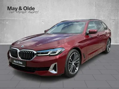 Gebraucht BMW 540 Luxury Line 333 PS (244 kW) 2021 Aventurinrot metallic Kombi