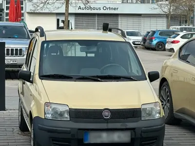 Gebraucht Fiat Panda 54 PS (39 kW) 2009 Gelb Kleinwagen
