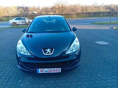 Gebraucht Peugeot 206 73 PS (53 kW) 2011 Grau Limousine