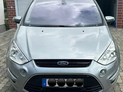 Gebraucht Ford S-MAX S 163 PS (119 kW) 2014 Grau Van / Kleinbus