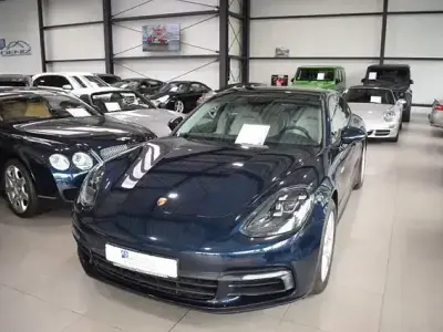 Gebraucht Porsche Panamera Sport Turismo 462 PS (339 kW) 2017 Blau Limousine