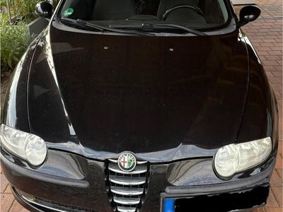 Gebraucht Alfa Romeo 147 105 PS (77 kW) 2003 Schwarz Kleinwagen